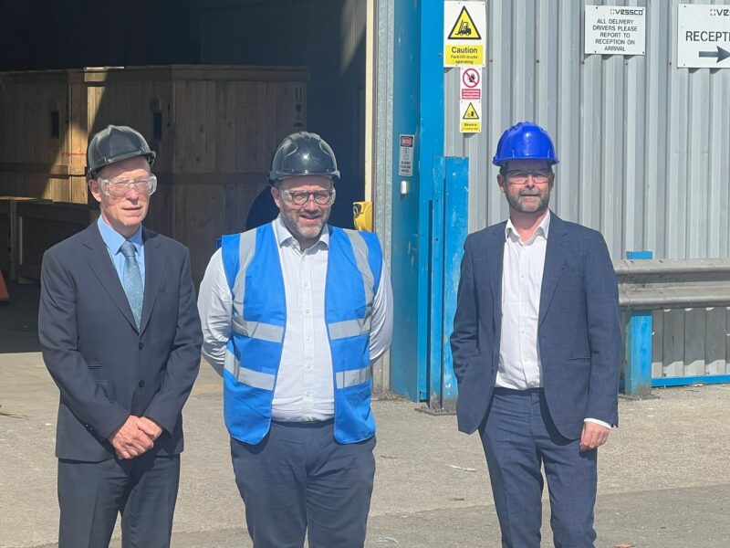 Chris Elmore MP visits LTi Vessco