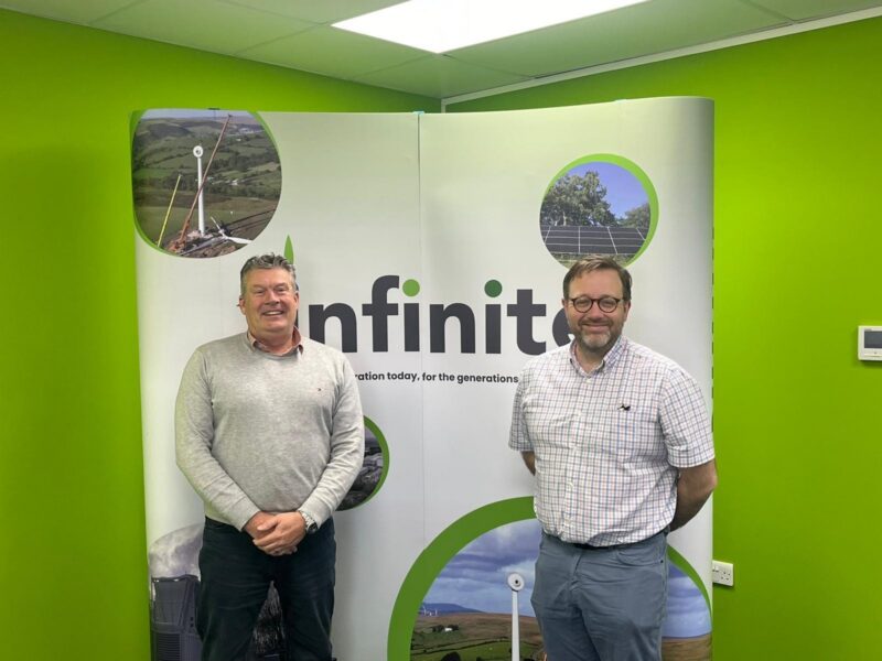 Chris Elmore MP with Andrew from Infinite Renewables Ltd, Bridgend